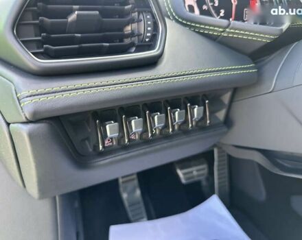 Ламборджини Хуракан 2018 в Киеве на Automoto.ua Ламборджини Хуракан, объемом двигателя 5.2 л и пробегом 23 тыс. км за 280000 $, фото 15 на Automoto.ua