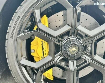 Ламборджини Хуракан, объемом двигателя 5.2 л и пробегом 1 тыс. км за 440000 $, фото 5 на Automoto.ua