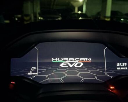 Ламборджини Хуракан 2020 в Киеве на Automoto.ua Желтый Ламборджини Хуракан, объемом двигателя 5.2 л и пробегом 9 тыс. км за 299000 $, фото 8 на Automoto.ua