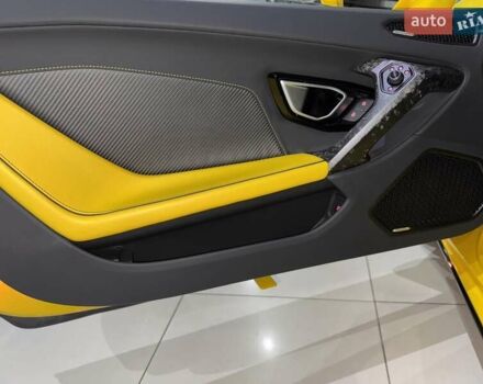 Желтый Ламборджини Хуракан, объемом двигателя 5.2 л и пробегом 9 тыс. км за 339900 $, фото 43 на Automoto.ua
