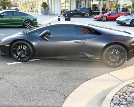 Серый Ламборджини Хуракан, объемом двигателя 5.2 л и пробегом 25 тыс. км за 135000 $, фото 3 на Automoto.ua