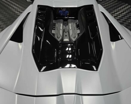 Серый Ламборджини Ревентон, объемом двигателя 6.5 л и пробегом 2 тыс. км за 709000 $, фото 5 на Automoto.ua