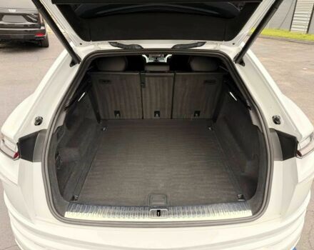 Білий Ламборджині Урус, об'ємом двигуна 4 л та пробігом 39 тис. км за 97500 $, фото 13 на Automoto.ua