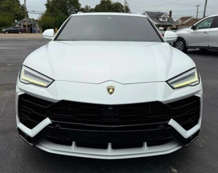 Білий Ламборджині Урус, об'ємом двигуна 4 л та пробігом 39 тис. км за 97500 $, фото 1 на Automoto.ua