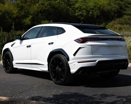 Белый Ламборджини Урус, объемом двигателя 4 л и пробегом 42 тыс. км за 128000 $, фото 6 на Automoto.ua