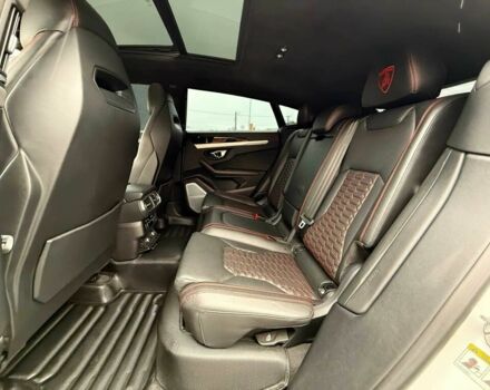 Білий Ламборджині Урус, об'ємом двигуна 4 л та пробігом 39 тис. км за 97500 $, фото 12 на Automoto.ua