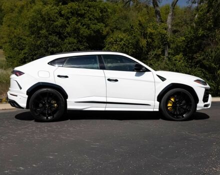 Белый Ламборджини Урус, объемом двигателя 4 л и пробегом 42 тыс. км за 128000 $, фото 7 на Automoto.ua