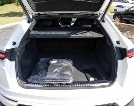 Белый Ламборджини Урус, объемом двигателя 4 л и пробегом 42 тыс. км за 128000 $, фото 15 на Automoto.ua