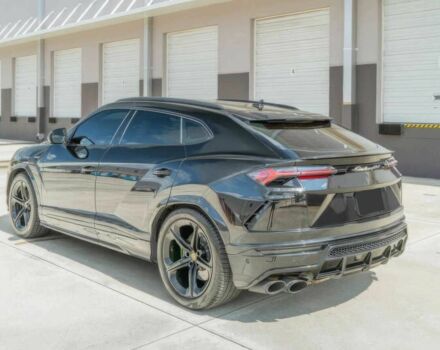 Ламборджини Урус 2019 в Киеве на Automoto.ua Черный Ламборджини Урус, объемом двигателя 4 л и пробегом 37 тыс. км за 90000 $, фото 4 на Automoto.ua