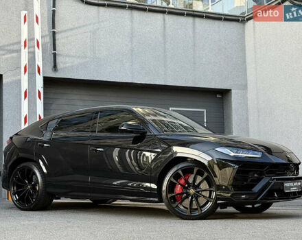 Ламборджини Урус 2020 в Киеве на Automoto.ua Черный Ламборджини Урус, объемом двигателя 4 л и пробегом 35 тыс. км за 350000 $, фото 4 на Automoto.ua