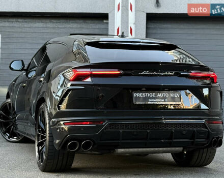 Черный Ламборджини Урус, объемом двигателя 4 л и пробегом 37 тыс. км за 370000 $, фото 27 на Automoto.ua