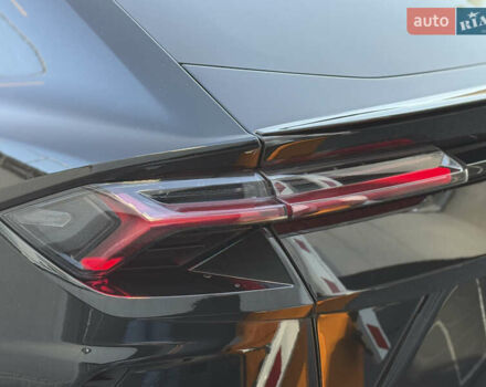 Черный Ламборджини Урус, объемом двигателя 4 л и пробегом 37 тыс. км за 370000 $, фото 39 на Automoto.ua