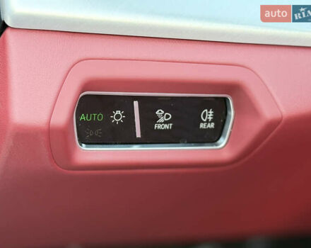 Черный Ламборджини Урус, объемом двигателя 4 л и пробегом 37 тыс. км за 370000 $, фото 63 на Automoto.ua