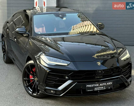 Черный Ламборджини Урус, объемом двигателя 4 л и пробегом 37 тыс. км за 370000 $, фото 1 на Automoto.ua