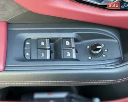 Ламборджини Урус 2020 в Киеве на Automoto.ua Черный Ламборджини Урус, объемом двигателя 4 л и пробегом 35 тыс. км за 350000 $, фото 58 на Automoto.ua