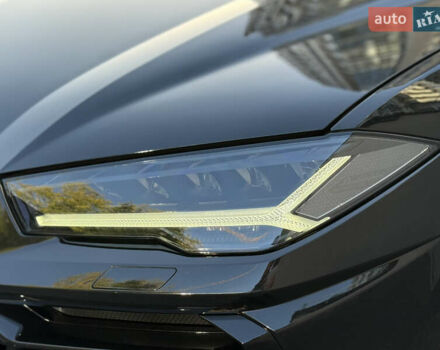 Ламборджини Урус 2020 в Киеве на Automoto.ua Черный Ламборджини Урус, объемом двигателя 4 л и пробегом 35 тыс. км за 350000 $, фото 33 на Automoto.ua