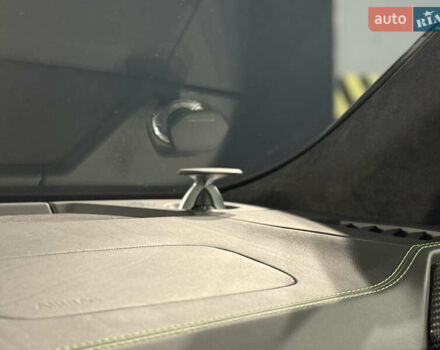 Чорний Ламборджині Урус, об'ємом двигуна 4 л та пробігом 15 тис. км за 385000 $, фото 29 на Automoto.ua