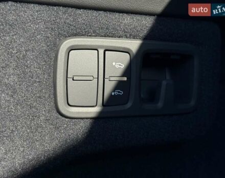 Ламборджини Урус 2024 в Одессе на Automoto.ua Черный Ламборджини Урус, объемом двигателя 4 л и пробегом 1 тыс. км за 492126 $, фото 71 на Automoto.ua