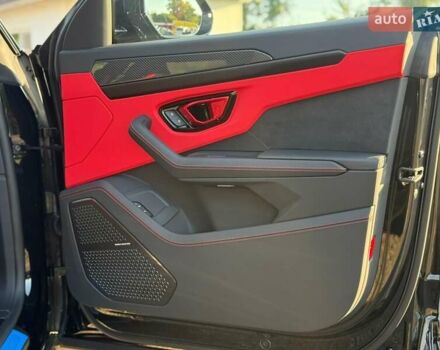 Ламборджини Урус 2024 в Одессе на Automoto.ua Черный Ламборджини Урус, объемом двигателя 4 л и пробегом 1 тыс. км за 492126 $, фото 58 на Automoto.ua