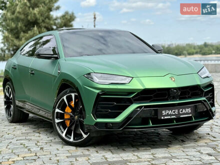 Ламборджини Урус 2020 в Киеве на Automoto.ua Черный Ламборджини Урус, объемом двигателя 4 л и пробегом 62 тыс. км за 289000 $, фото 1 на Automoto.ua