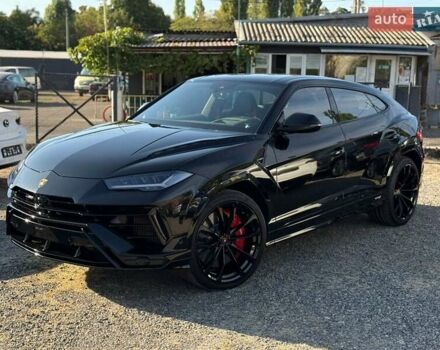 Черный Ламборджини Урус, объемом двигателя 4 л и пробегом 1 тыс. км за 492126 $, фото 1 на Automoto.ua