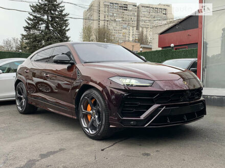 Ламборджині Урус 2020 у Києві на Automoto.ua Коричневий Ламборджині Урус, об'ємом двигуна 4 л та пробігом 69 тис. км за 275000 $, фото 1 на Automoto.ua