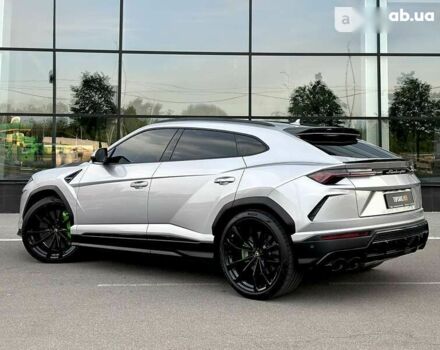 Ламборджини Урус 2020 в Киеве на Automoto.ua Ламборджини Урус, объемом двигателя 4 л и пробегом 35 тыс. км за 355000 $, фото 10 на Automoto.ua