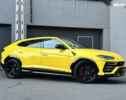 Ламборджині Урус 2019 у Києві на Automoto.ua Ламборджині Урус, об'ємом двигуна 4 л та пробігом 24 тис. км за 295000 $, фото 4 на Automoto.ua