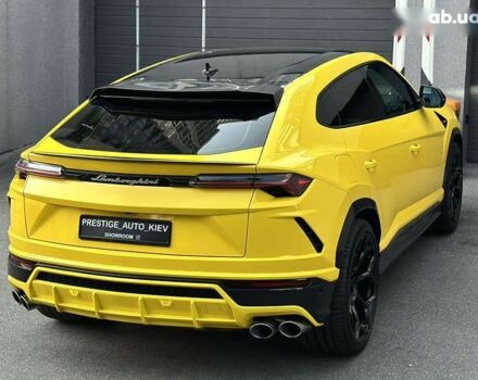 Ламборджині Урус 2019 у Києві на Automoto.ua Ламборджині Урус, об'ємом двигуна 4 л та пробігом 24 тис. км за 295000 $, фото 16 на Automoto.ua