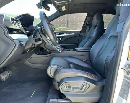 Ламборджини Урус, объемом двигателя 4 л и пробегом 66 тыс. км за 290000 $, фото 9 на Automoto.ua