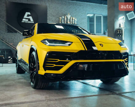 Желтый Ламборджини Урус, объемом двигателя 4 л и пробегом 27 тыс. км за 350000 $, фото 9 на Automoto.ua