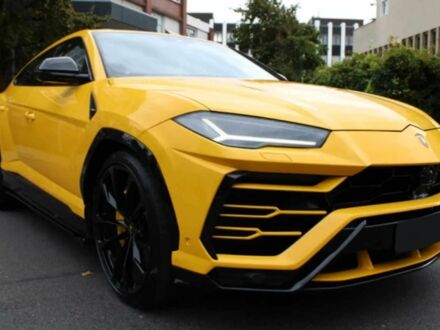 Ламборджині Урус 2020 у Кропивницькому (Кіровограді) на Automoto.ua Жовтий Ламборджині Урус, об'ємом двигуна 4 л та пробігом 40 тис. км за 150000 $, фото 1 на Automoto.ua