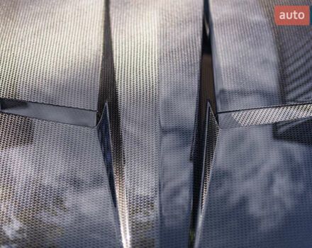 Ламборджини Урус 2020 в Киеве на Automoto.ua Серый Ламборджини Урус, объемом двигателя 4 л и пробегом 55 тыс. км за 300000 $, фото 12 на Automoto.ua