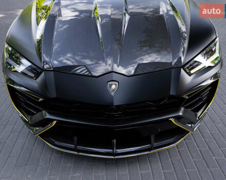 Ламборджини Урус 2020 в Киеве на Automoto.ua Серый Ламборджини Урус, объемом двигателя 4 л и пробегом 55 тыс. км за 300000 $, фото 51 на Automoto.ua