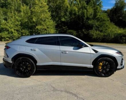 Серый Ламборджини Урус, объемом двигателя 4 л и пробегом 45 тыс. км за 128000 $, фото 3 на Automoto.ua