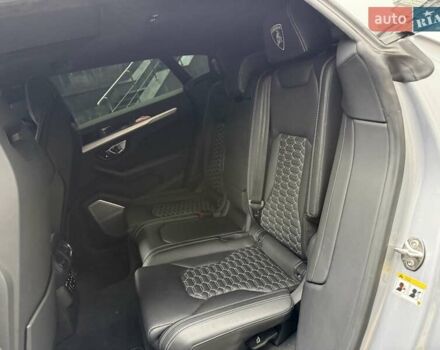 Серый Ламборджини Урус, объемом двигателя 4 л и пробегом 58 тыс. км за 259999 $, фото 20 на Automoto.ua