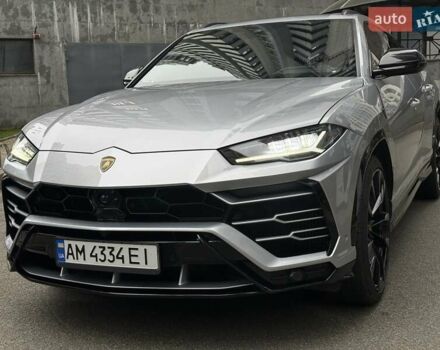 Серый Ламборджини Урус, объемом двигателя 4 л и пробегом 58 тыс. км за 259999 $, фото 2 на Automoto.ua