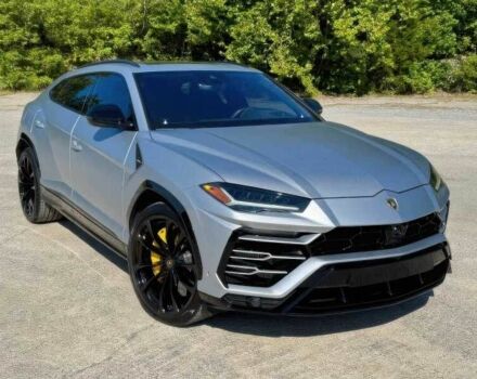 Серый Ламборджини Урус, объемом двигателя 4 л и пробегом 45 тыс. км за 128000 $, фото 1 на Automoto.ua