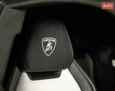 Синий Ламборджини Урус, объемом двигателя 4 л и пробегом 23 тыс. км за 239900 $, фото 51 на Automoto.ua