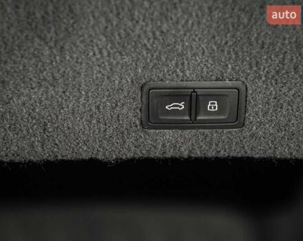 Синий Ламборджини Урус, объемом двигателя 4 л и пробегом 23 тыс. км за 239900 $, фото 89 на Automoto.ua