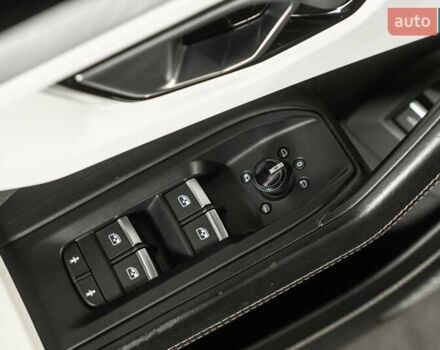 Синий Ламборджини Урус, объемом двигателя 4 л и пробегом 23 тыс. км за 239900 $, фото 19 на Automoto.ua