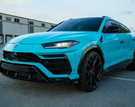 Синий Ламборджини Урус, объемом двигателя 4 л и пробегом 21 тыс. км за 72000 $, фото 2 на Automoto.ua