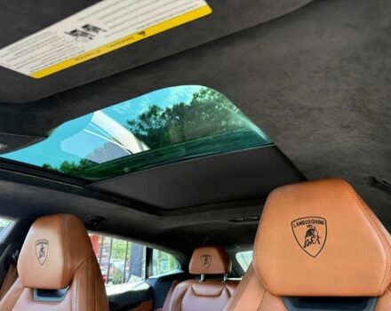 Зеленый Ламборджини Урус, объемом двигателя 4 л и пробегом 26 тыс. км за 142000 $, фото 12 на Automoto.ua