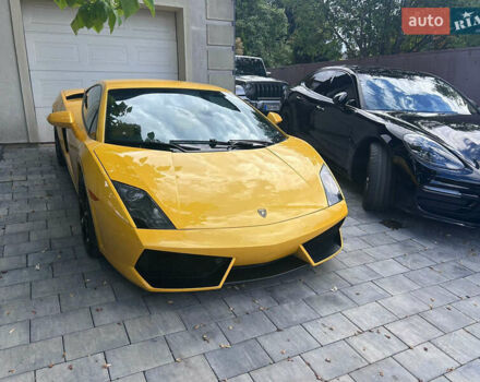 Желтый Ламборджини Gallardo LP 550-2, объемом двигателя 5.2 л и пробегом 43 тыс. км за 250000 $, фото 2 на Automoto.ua