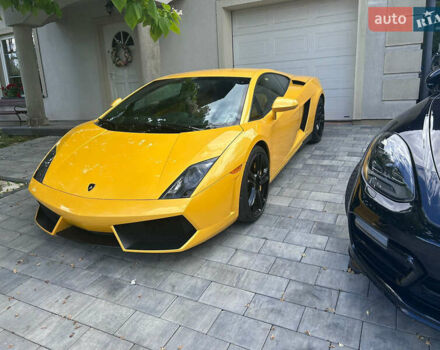 Желтый Ламборджини Gallardo LP 550-2, объемом двигателя 5.2 л и пробегом 43 тыс. км за 250000 $, фото 5 на Automoto.ua