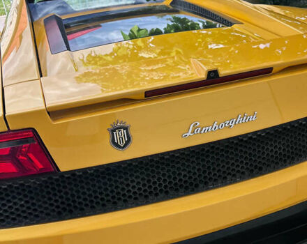 Желтый Ламборджини Gallardo LP 550-2, объемом двигателя 5.2 л и пробегом 43 тыс. км за 250000 $, фото 17 на Automoto.ua
