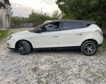 Білий Лянча Delta, об'ємом двигуна 2 л та пробігом 340 тис. км за 6700 $, фото 6 на Automoto.ua