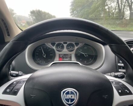 Білий Лянча Delta, об'ємом двигуна 2 л та пробігом 340 тис. км за 6700 $, фото 13 на Automoto.ua