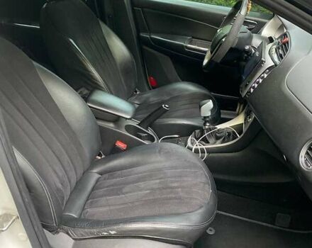 Белый Лянча Дельта, объемом двигателя 1.37 л и пробегом 225 тыс. км за 8000 $, фото 6 на Automoto.ua