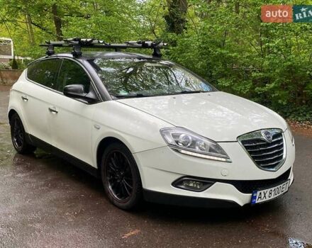 Белый Лянча Дельта, объемом двигателя 1.37 л и пробегом 225 тыс. км за 8000 $, фото 1 на Automoto.ua